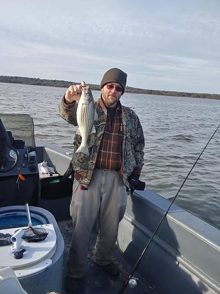 Standard Guide Service Lake Texoma Fishing Guide
